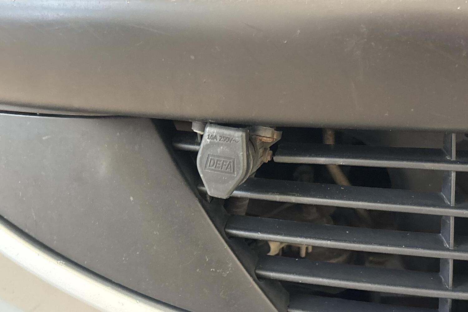 Peugeot 206 + vaihtoauto
