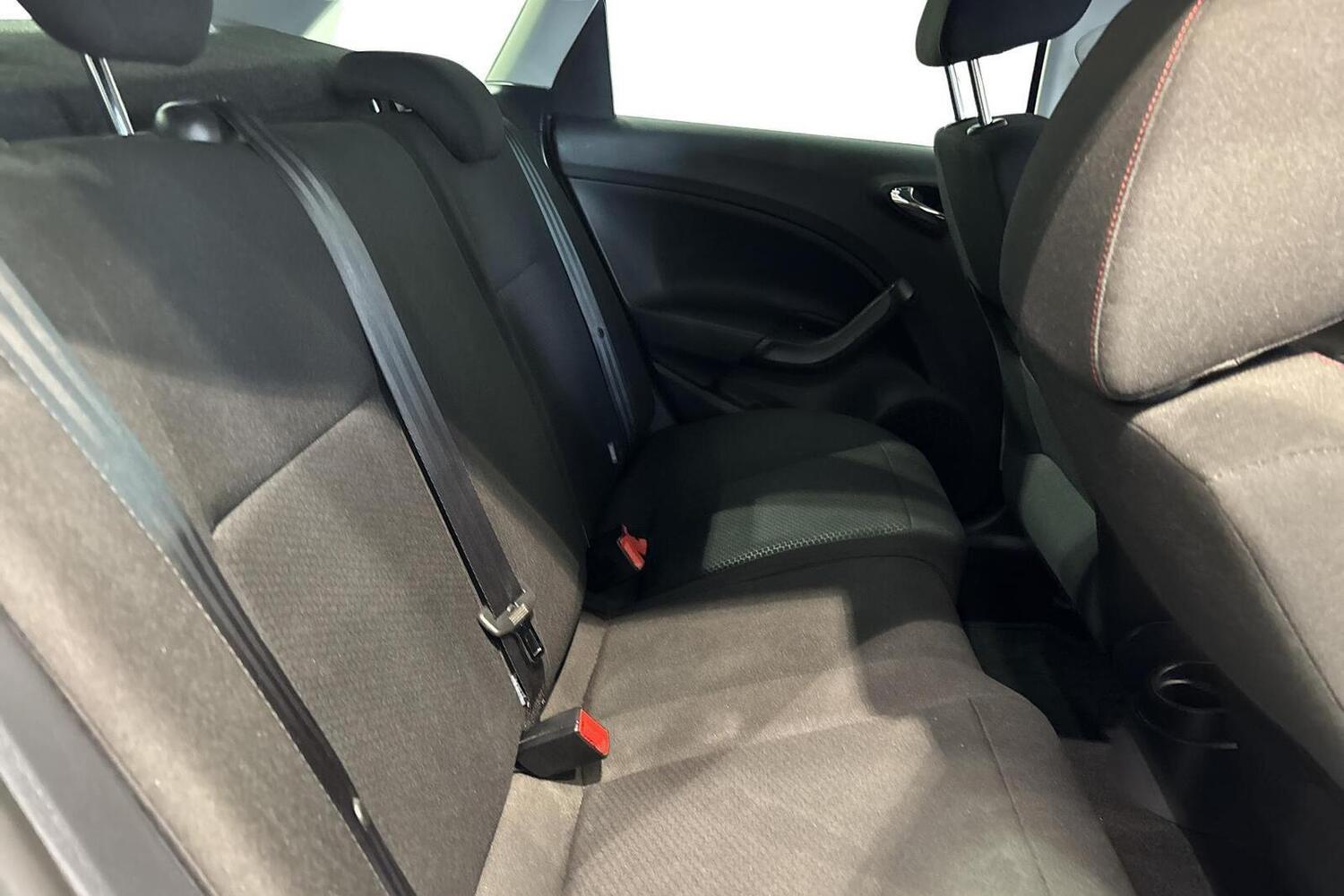 SEAT Ibiza ST vaihtoauto