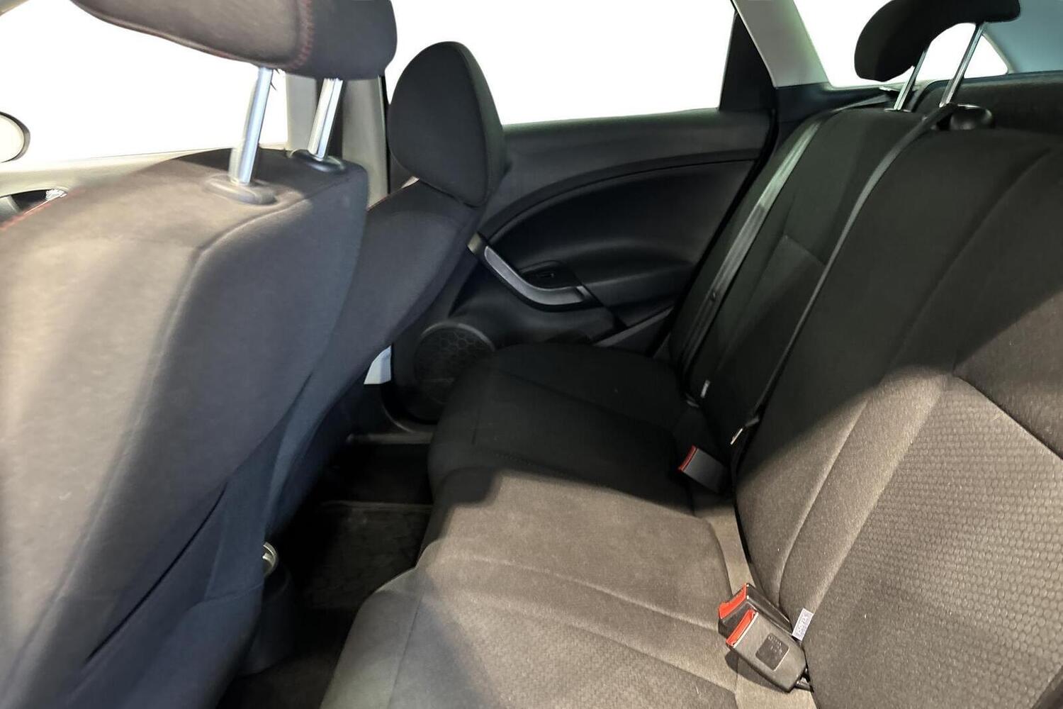 SEAT Ibiza ST vaihtoauto