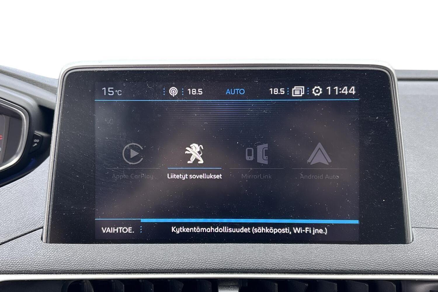 Peugeot 5008 vaihtoauto