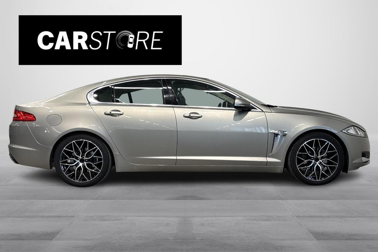 Jaguar XF vaihtoauto
