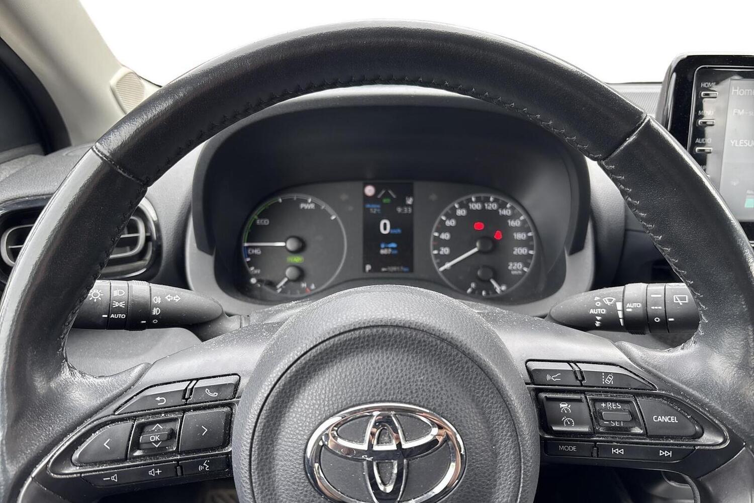 Toyota Yaris vaihtoauto