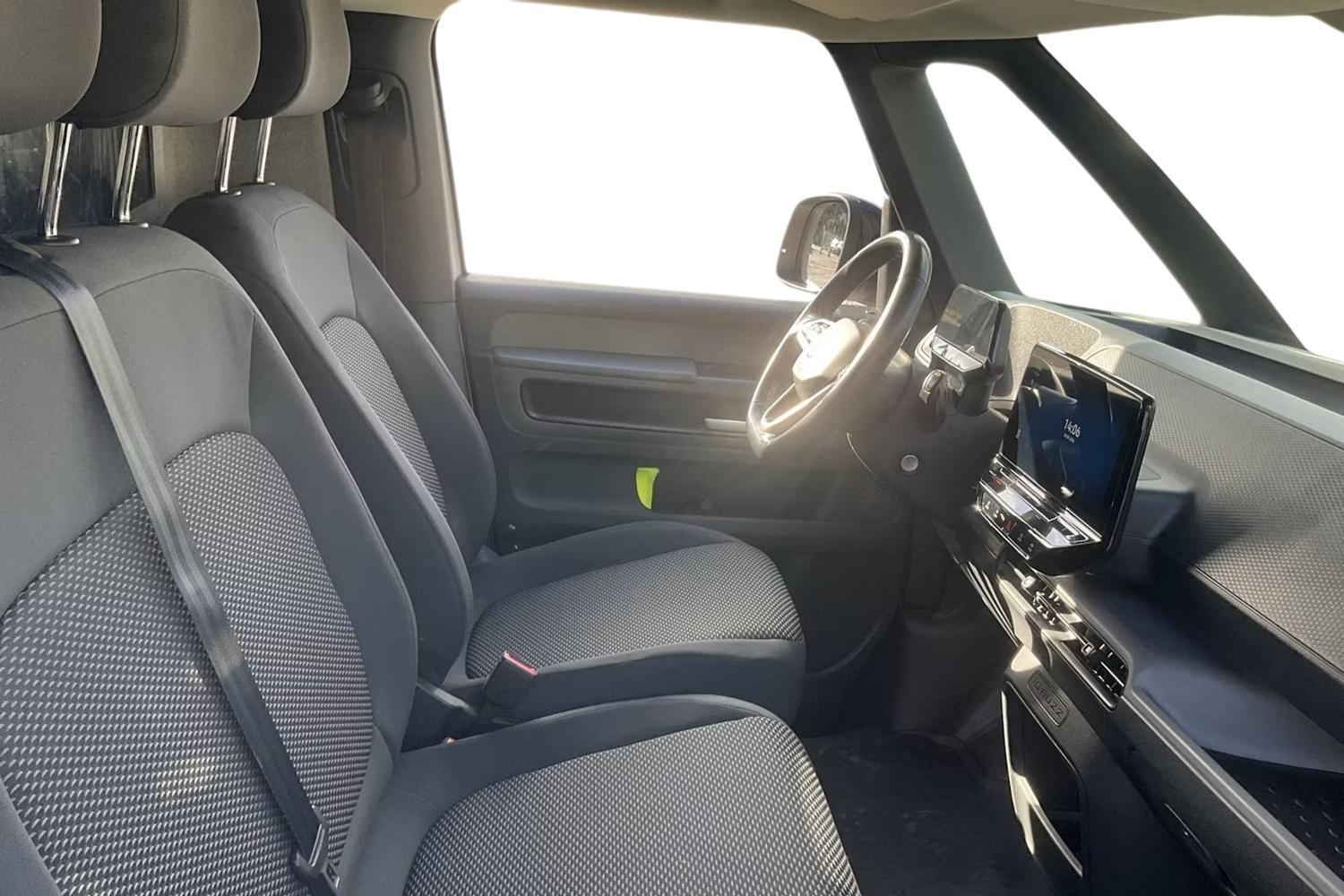 Volkswagen ID. Buzz Cargo vaihtoauto