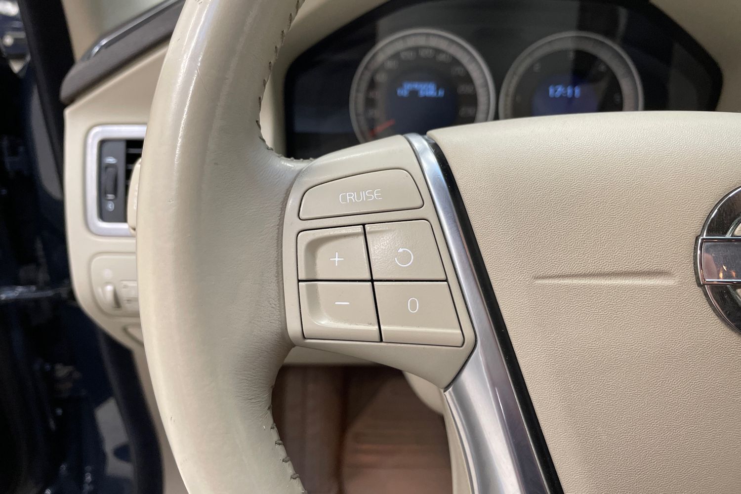 Volvo XC70 vaihtoauto