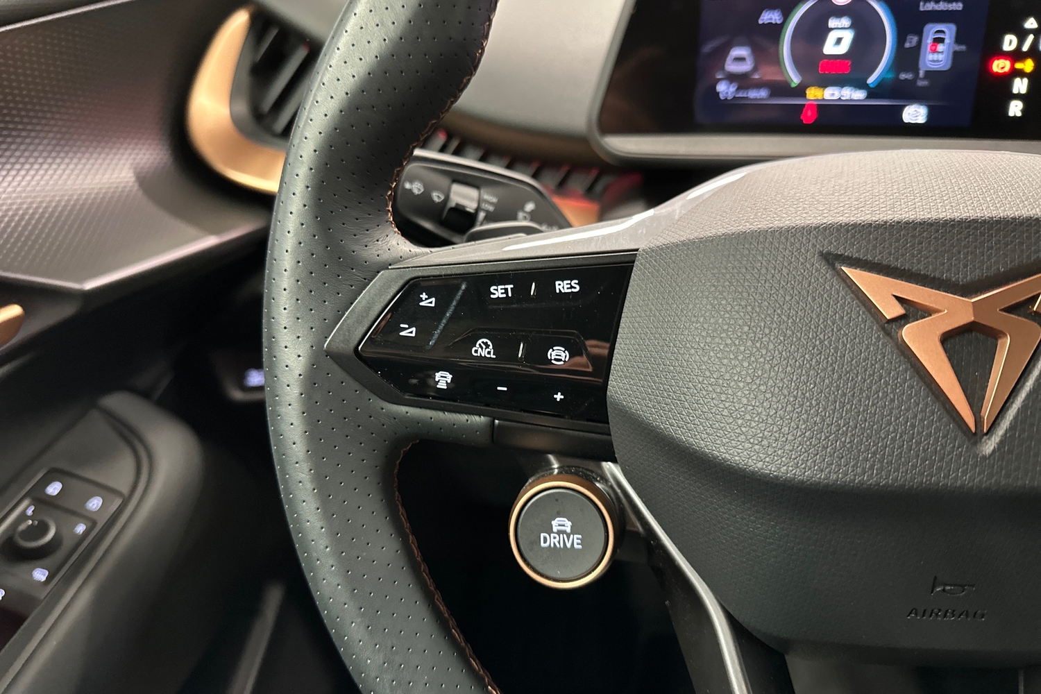 Cupra Tavascan vaihtoauto