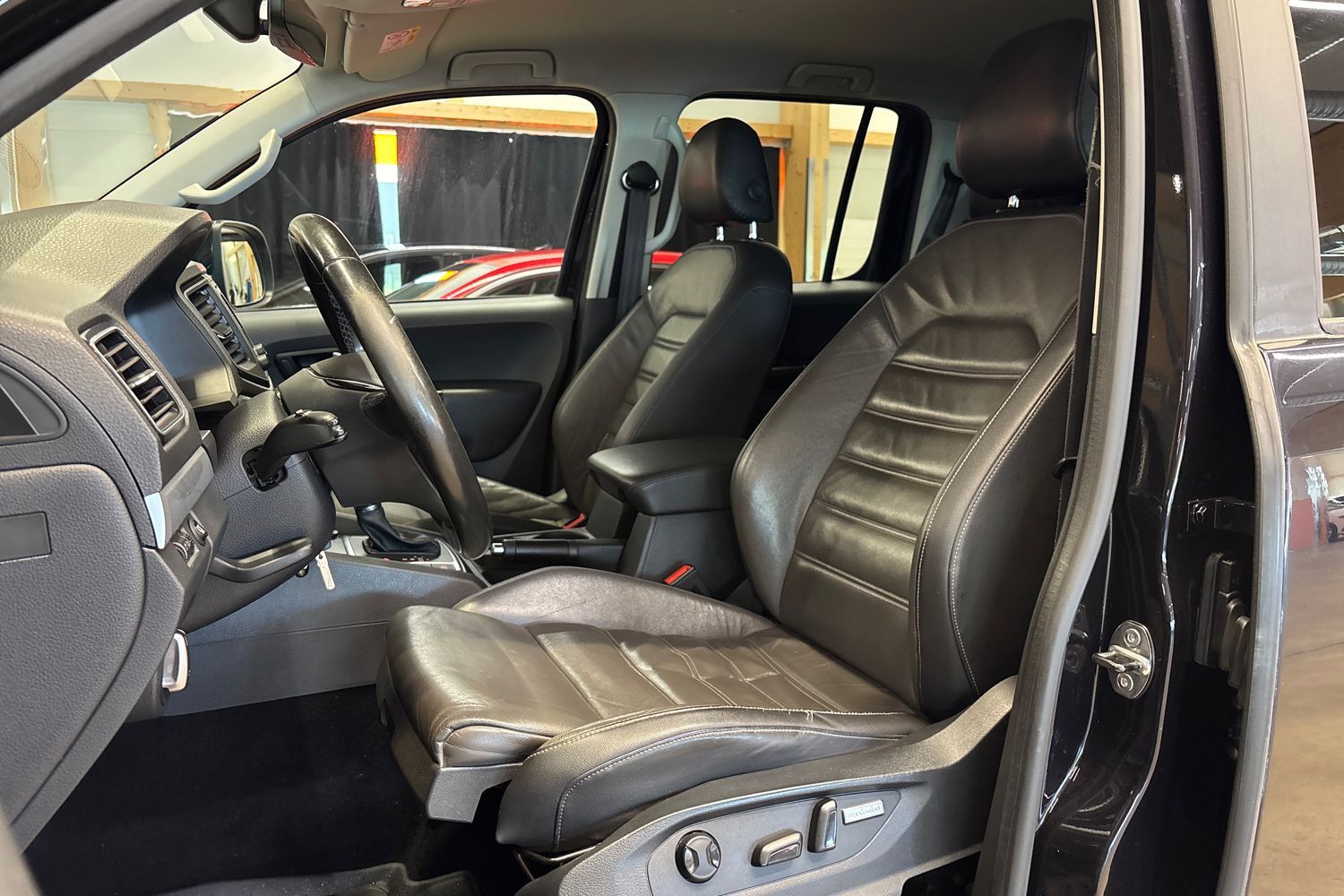 Volkswagen Amarok vaihtoauto