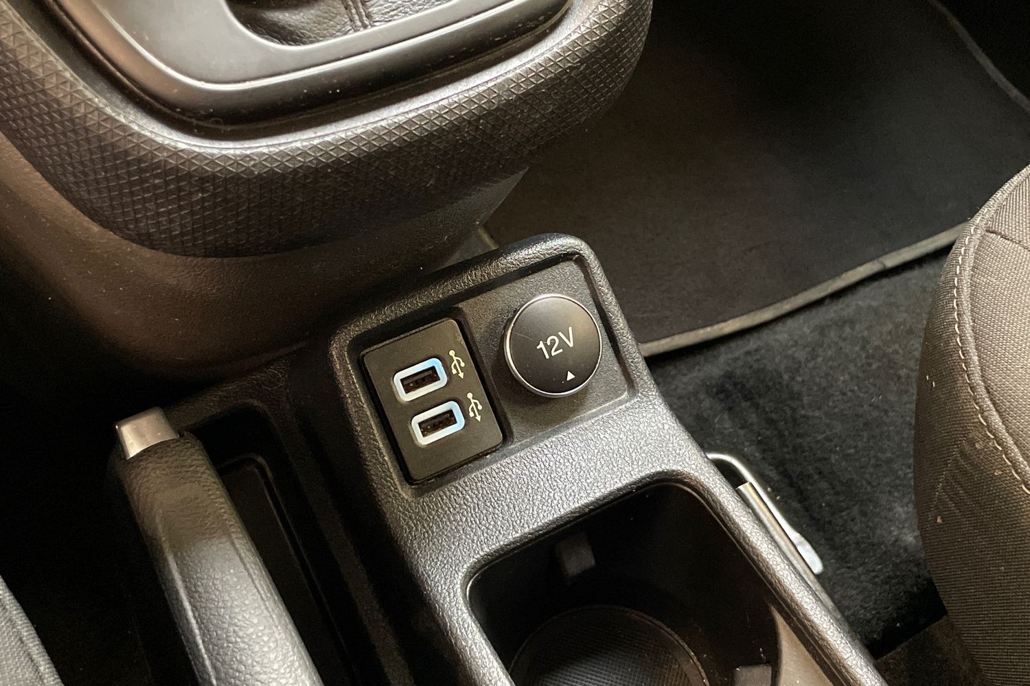 Ford Grand Tourneo Connect vaihtoauto