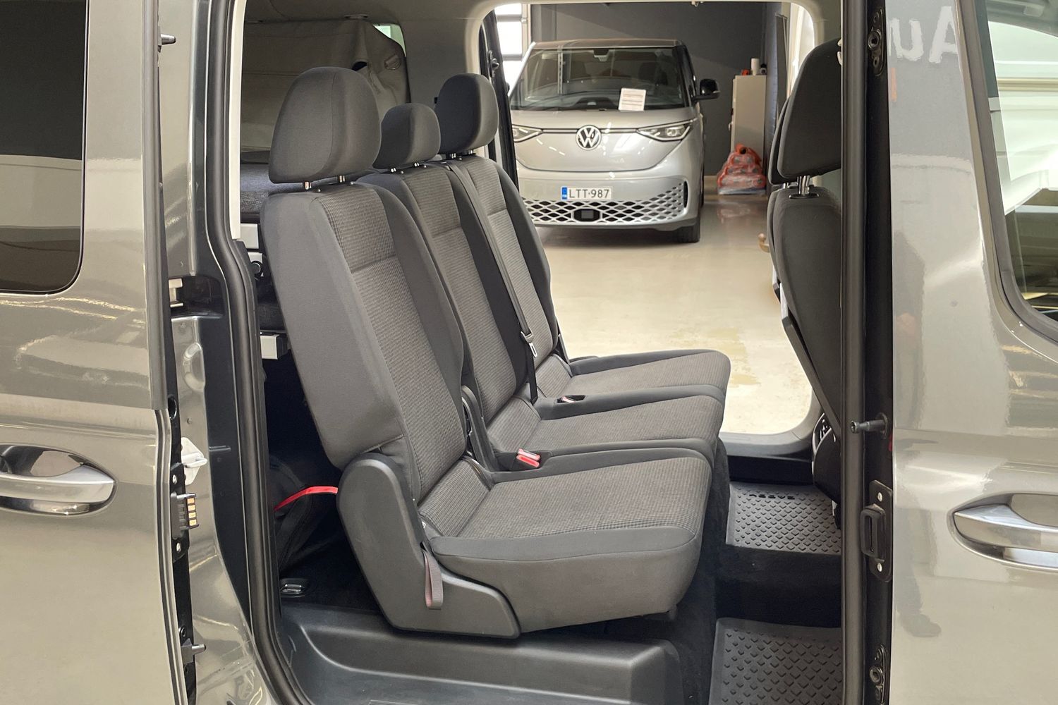 Volkswagen Caddy Maxi vaihtoauto
