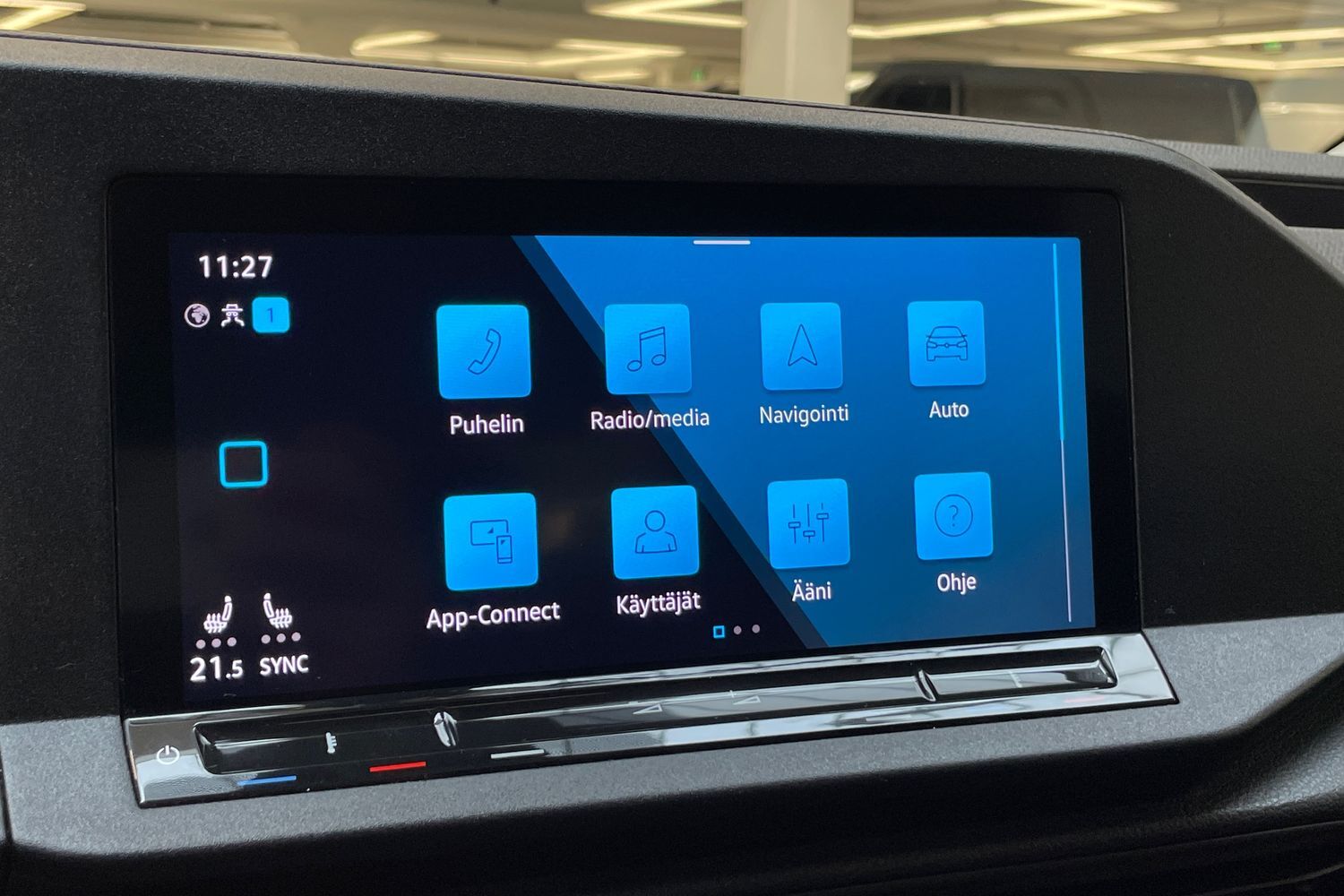 Volkswagen Caddy Maxi vaihtoauto