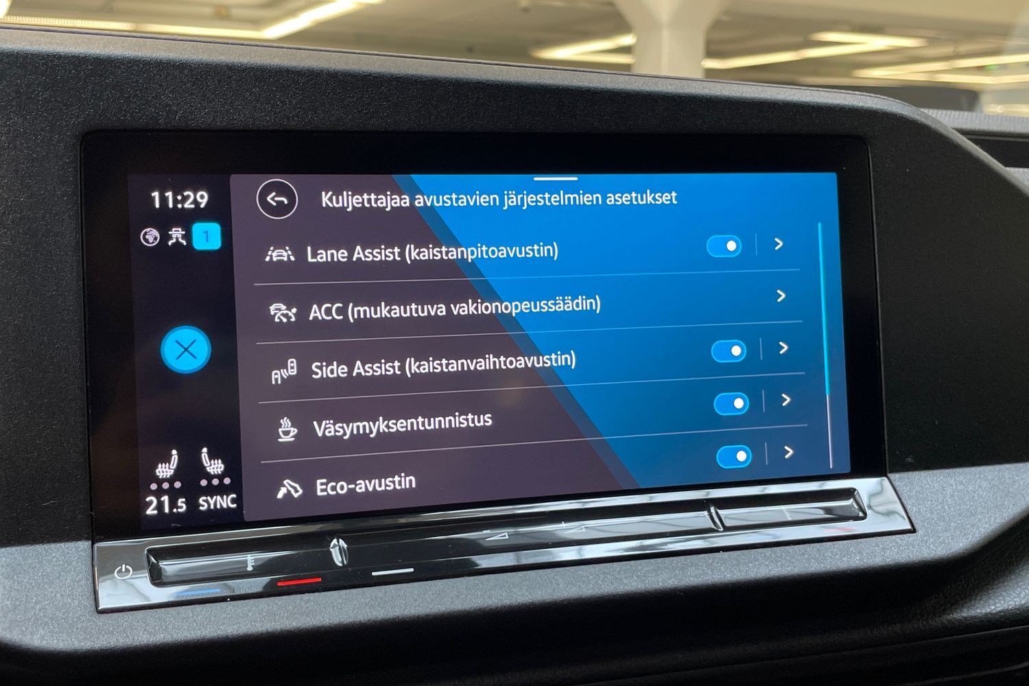 Volkswagen Caddy Maxi vaihtoauto