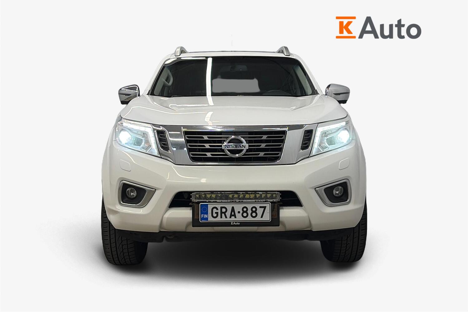Nissan Navara vaihtoauto