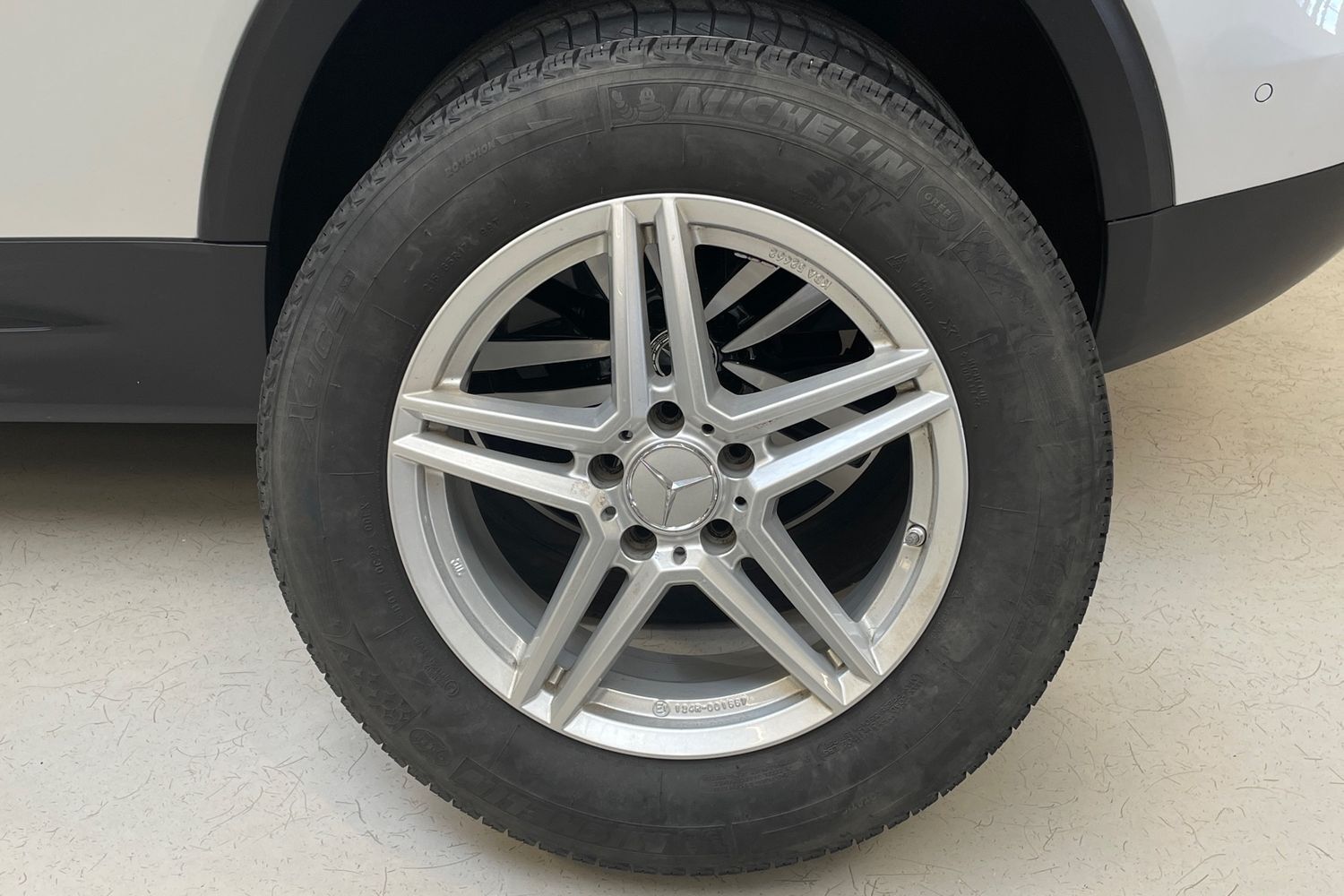 Mercedes-Benz GLB vaihtoauto