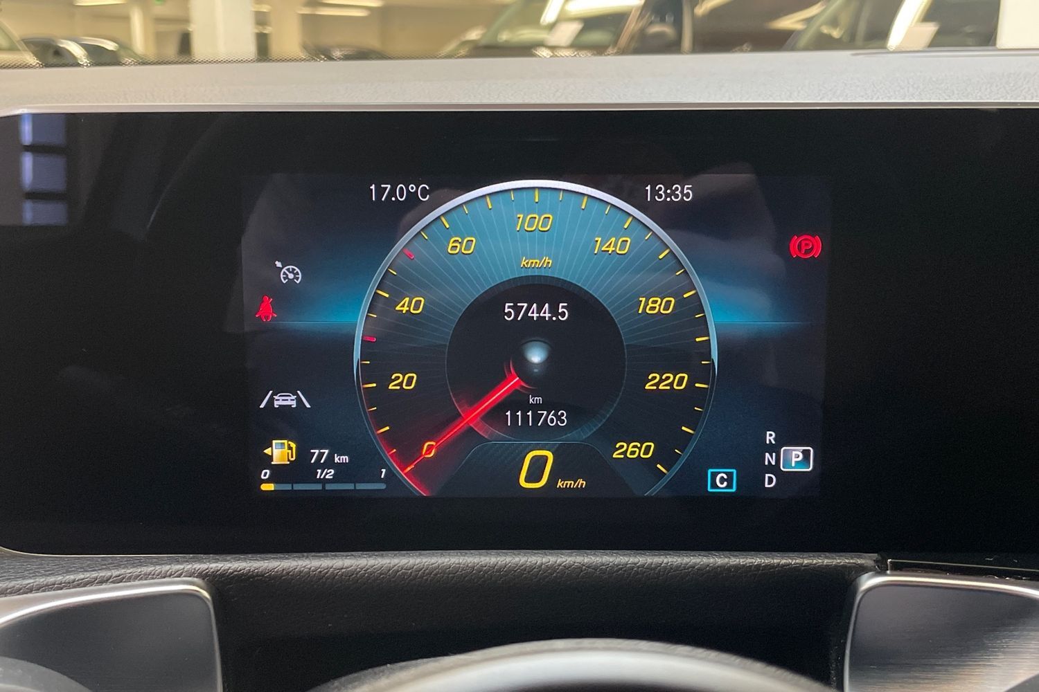 Mercedes-Benz GLB vaihtoauto