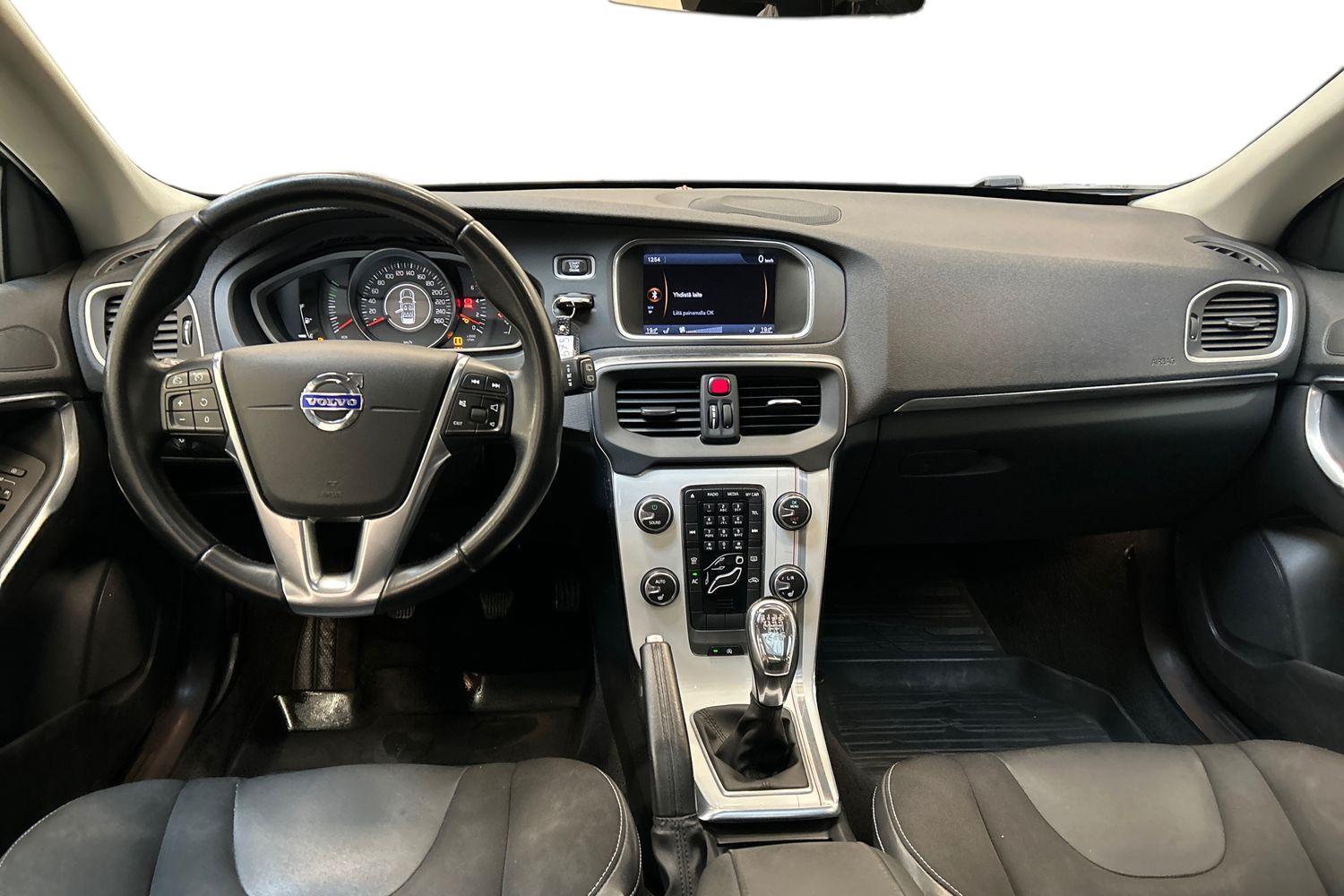 Volvo V40 vaihtoauto