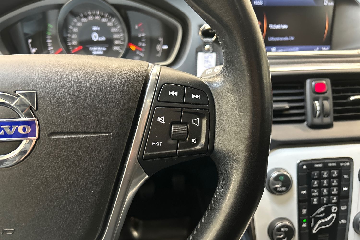 Volvo V40 vaihtoauto