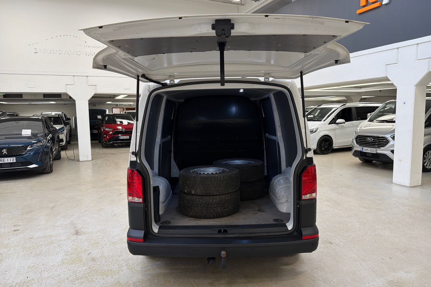 Volkswagen Transporter vaihtoauto
