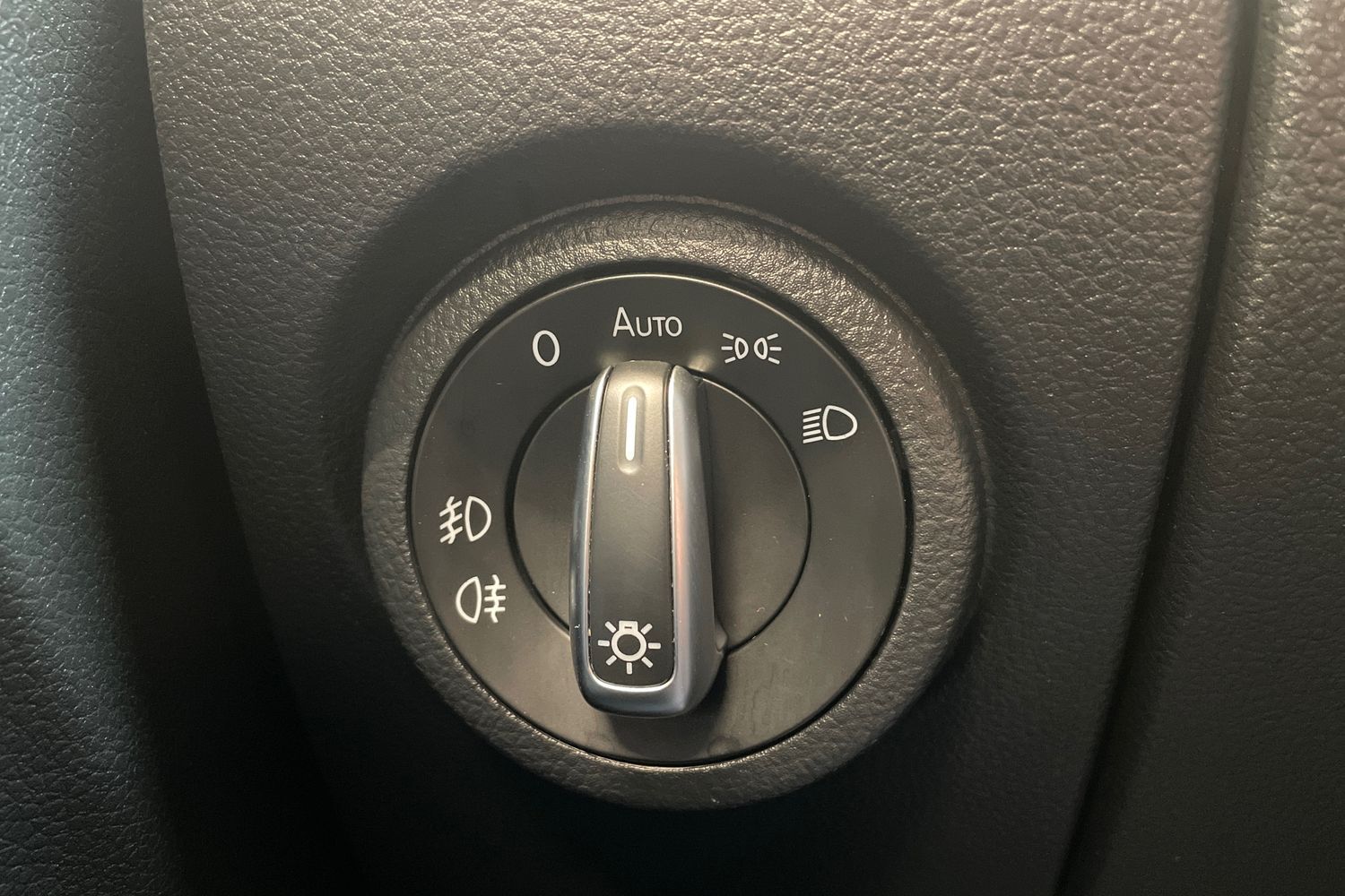 Volkswagen Amarok vaihtoauto