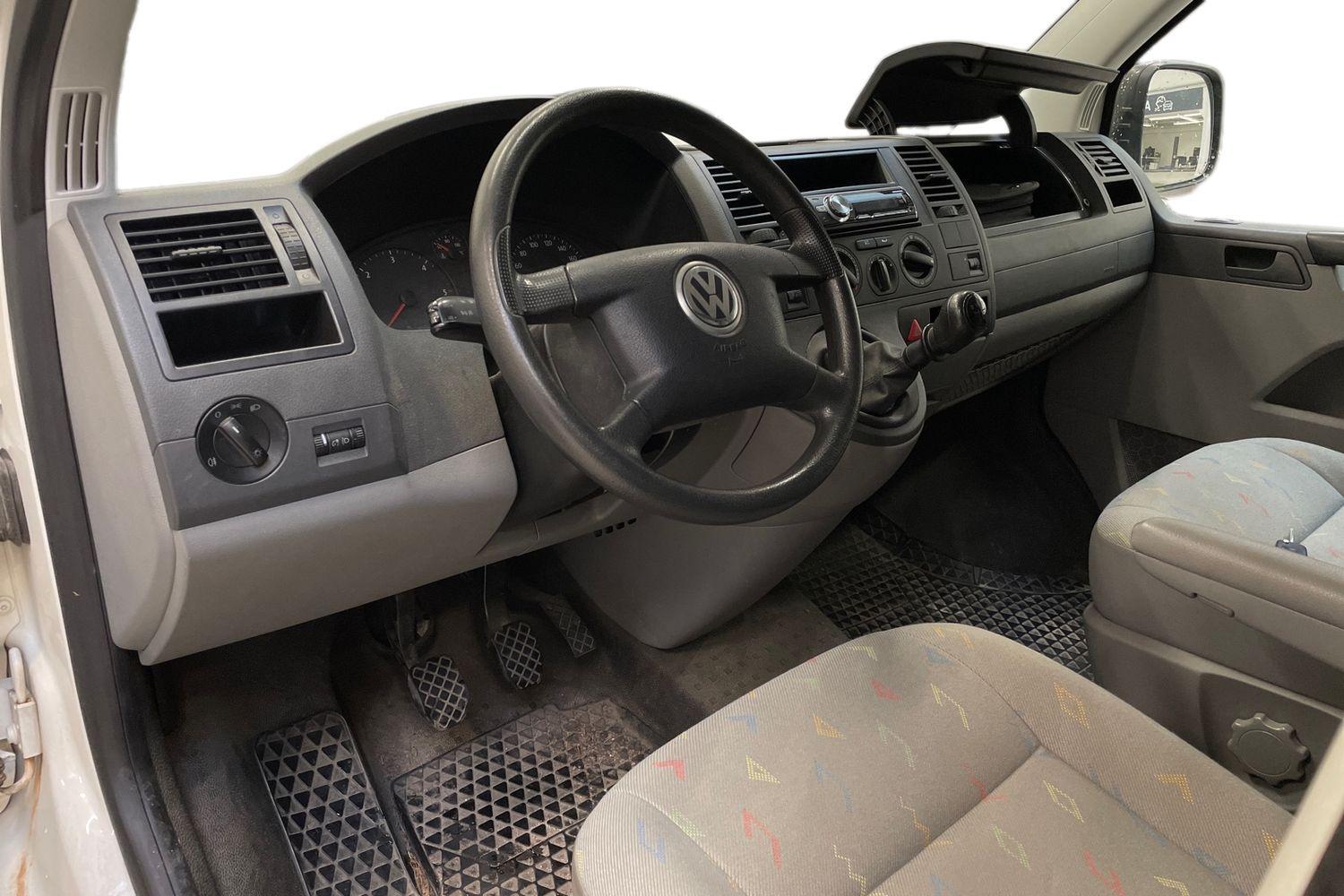 Volkswagen Transporter vaihtoauto
