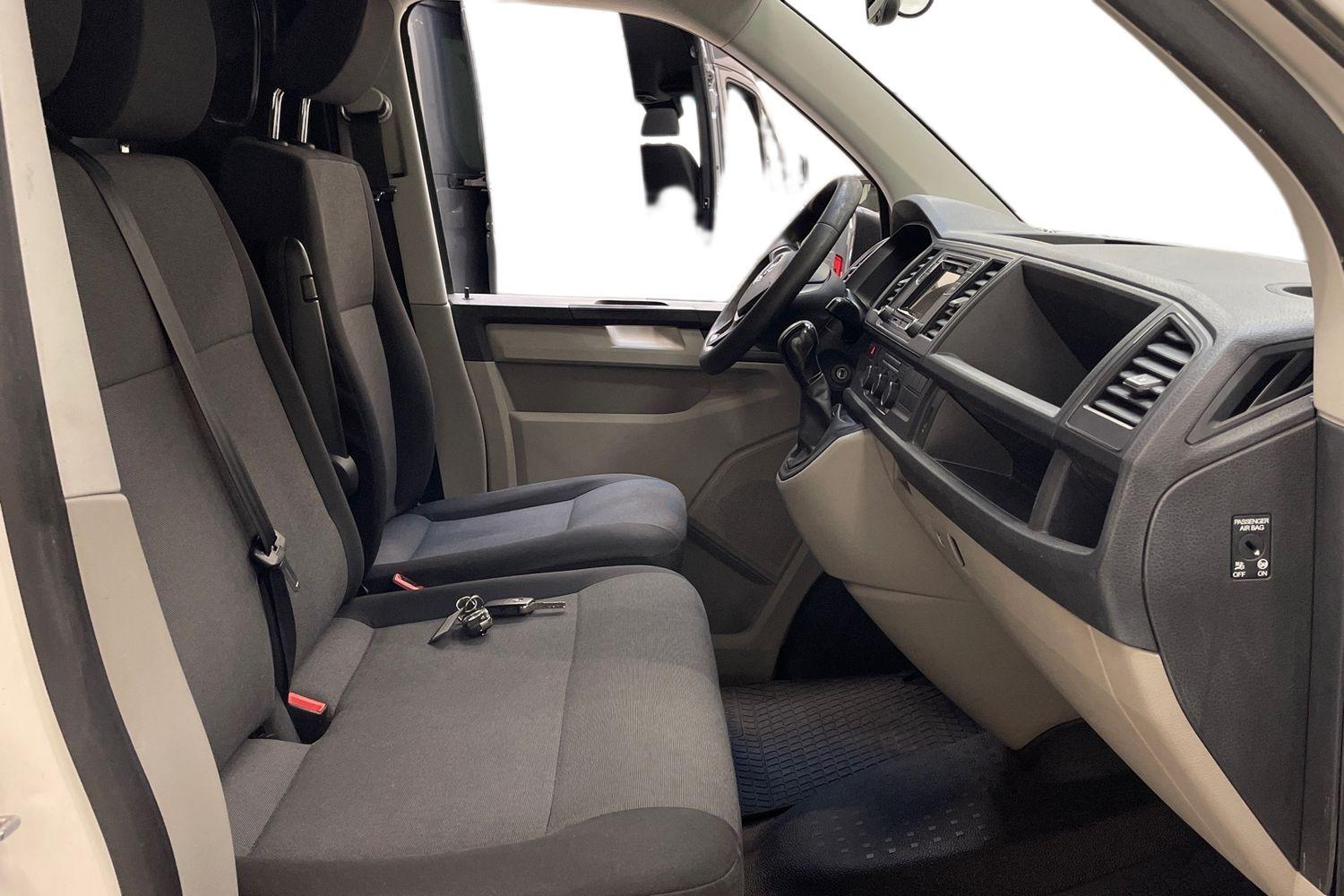 Volkswagen Transporter vaihtoauto