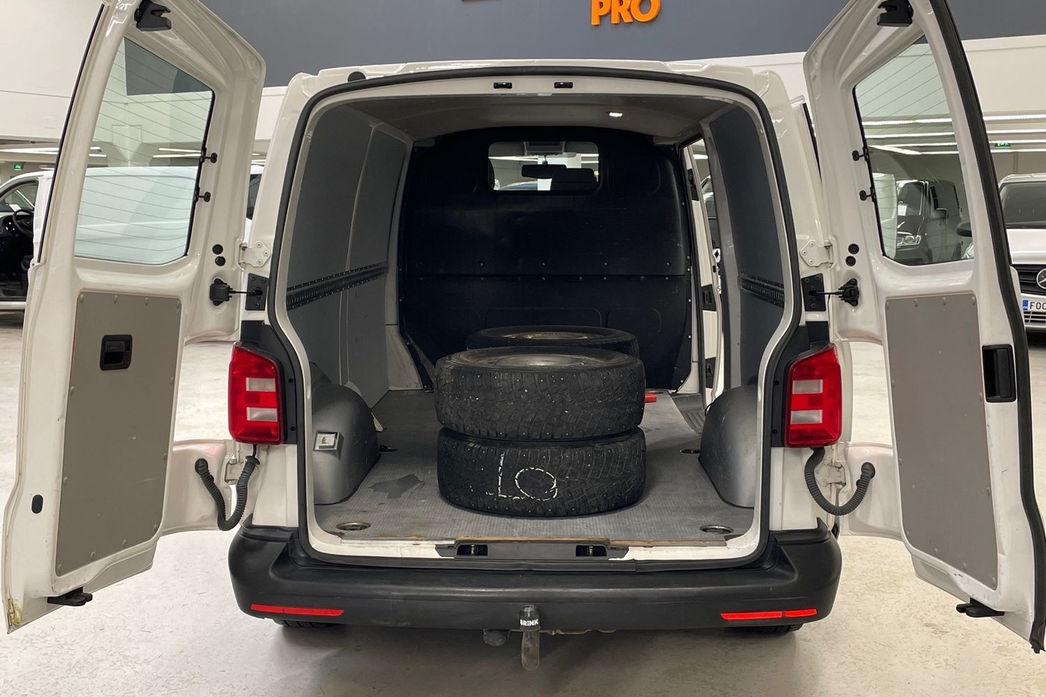 Volkswagen Transporter vaihtoauto