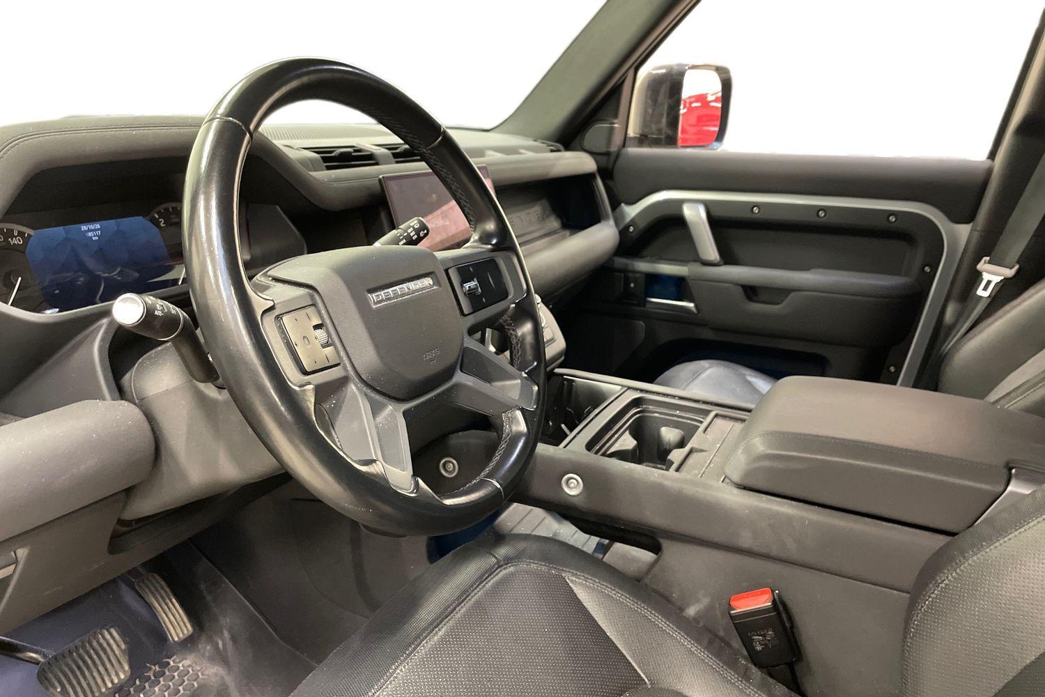 Land Rover Defender vaihtoauto