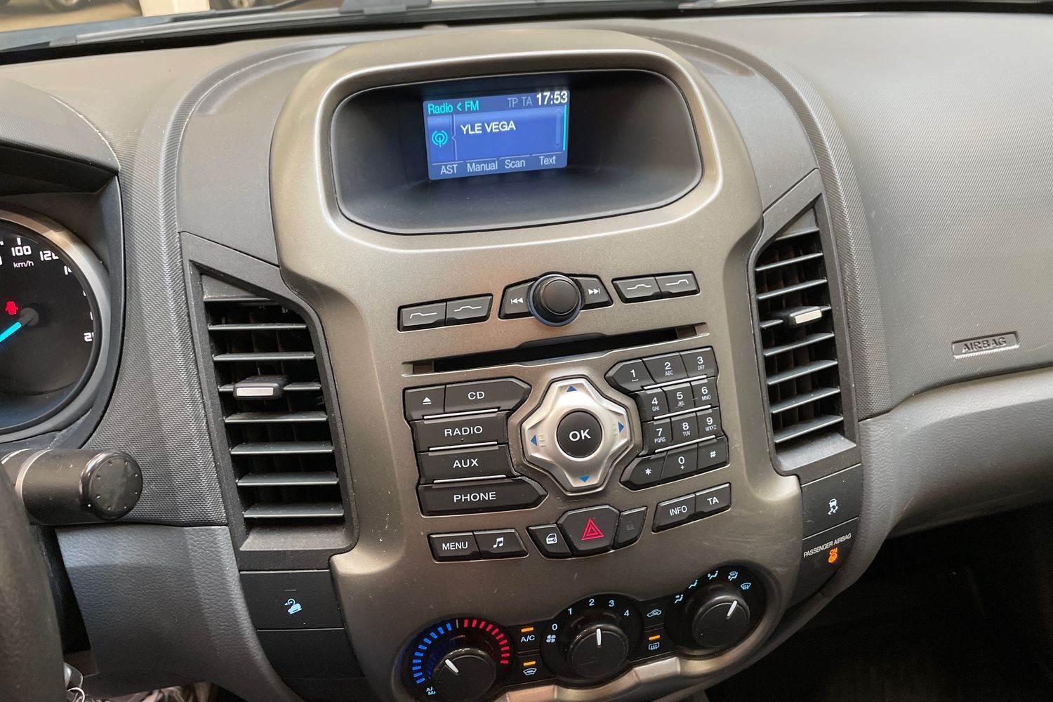 Ford Ranger vaihtoauto