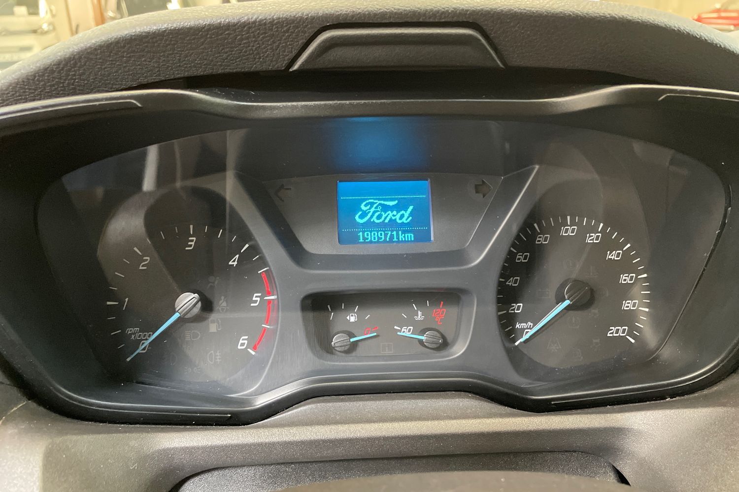 Ford Transit vaihtoauto