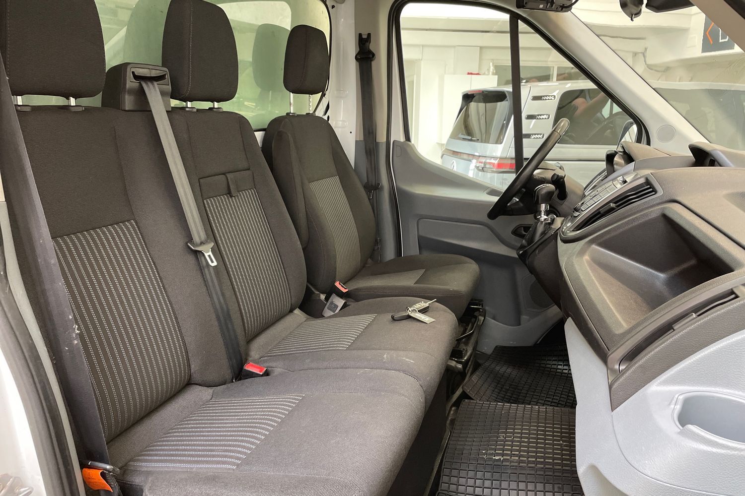 Ford Transit vaihtoauto