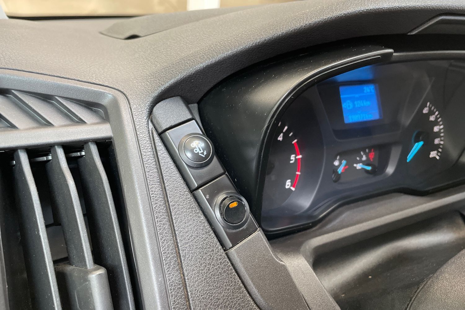 Ford Transit vaihtoauto