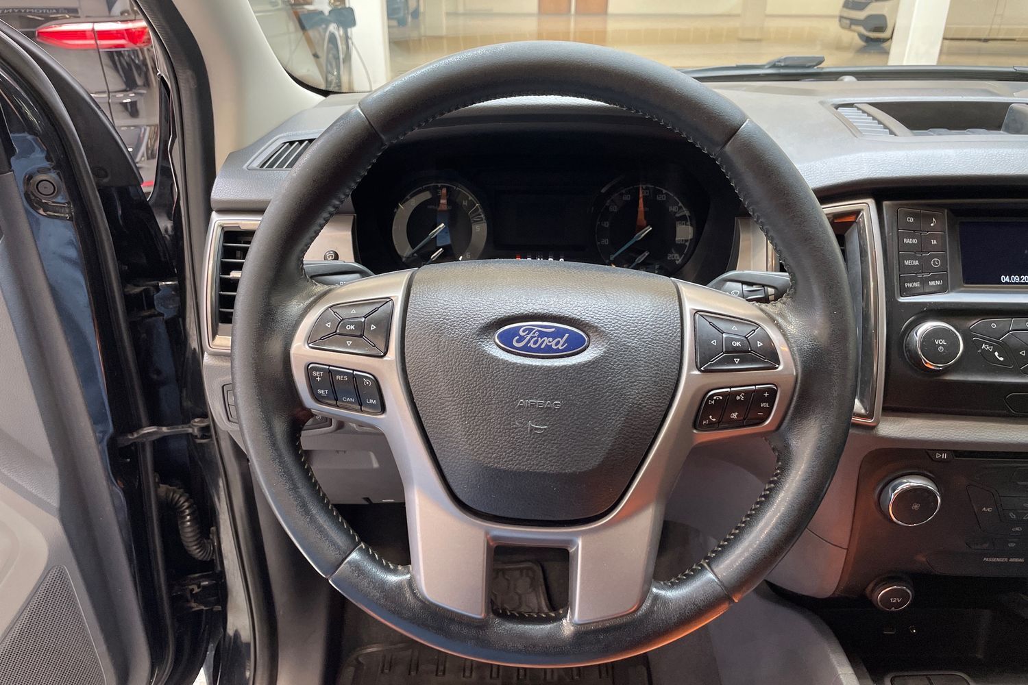 Ford Ranger vaihtoauto