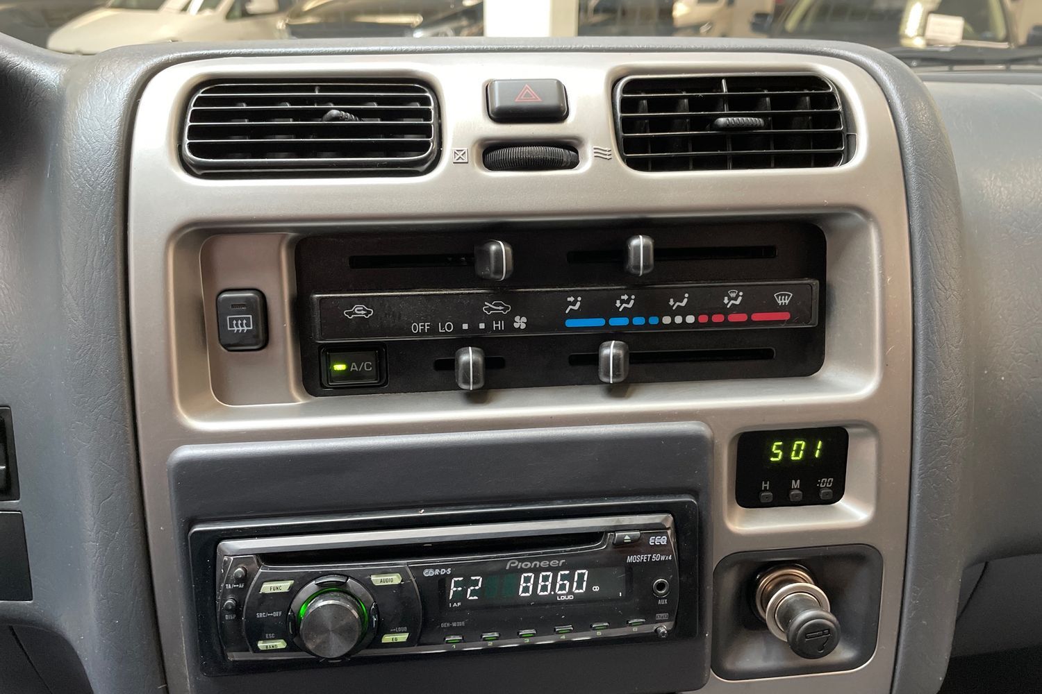 Toyota Hiace vaihtoauto