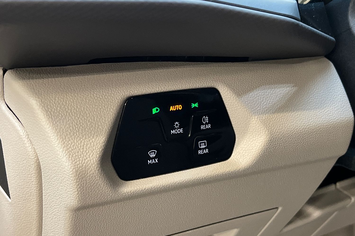 Volkswagen Multivan vaihtoauto