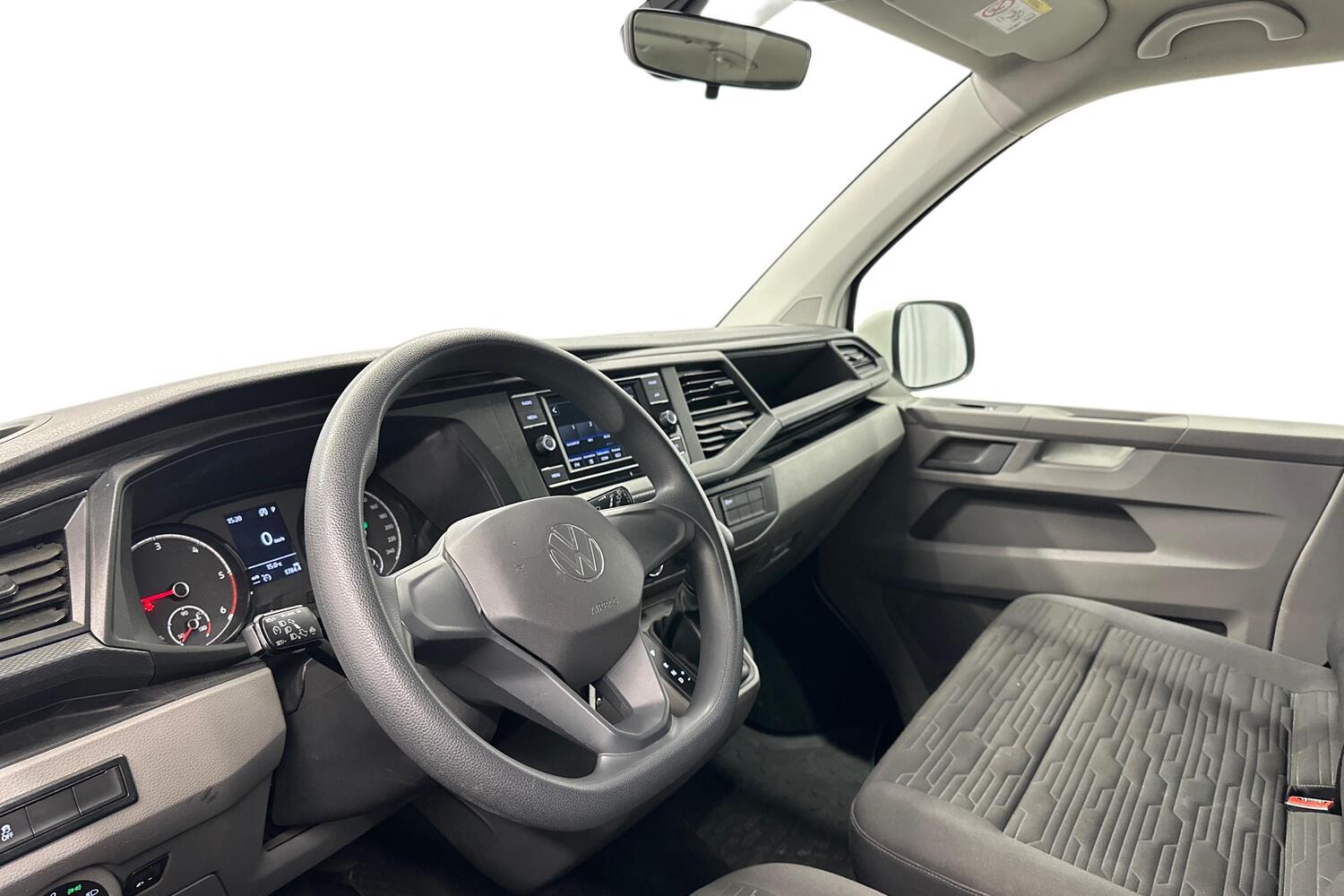 Volkswagen Caravelle vaihtoauto