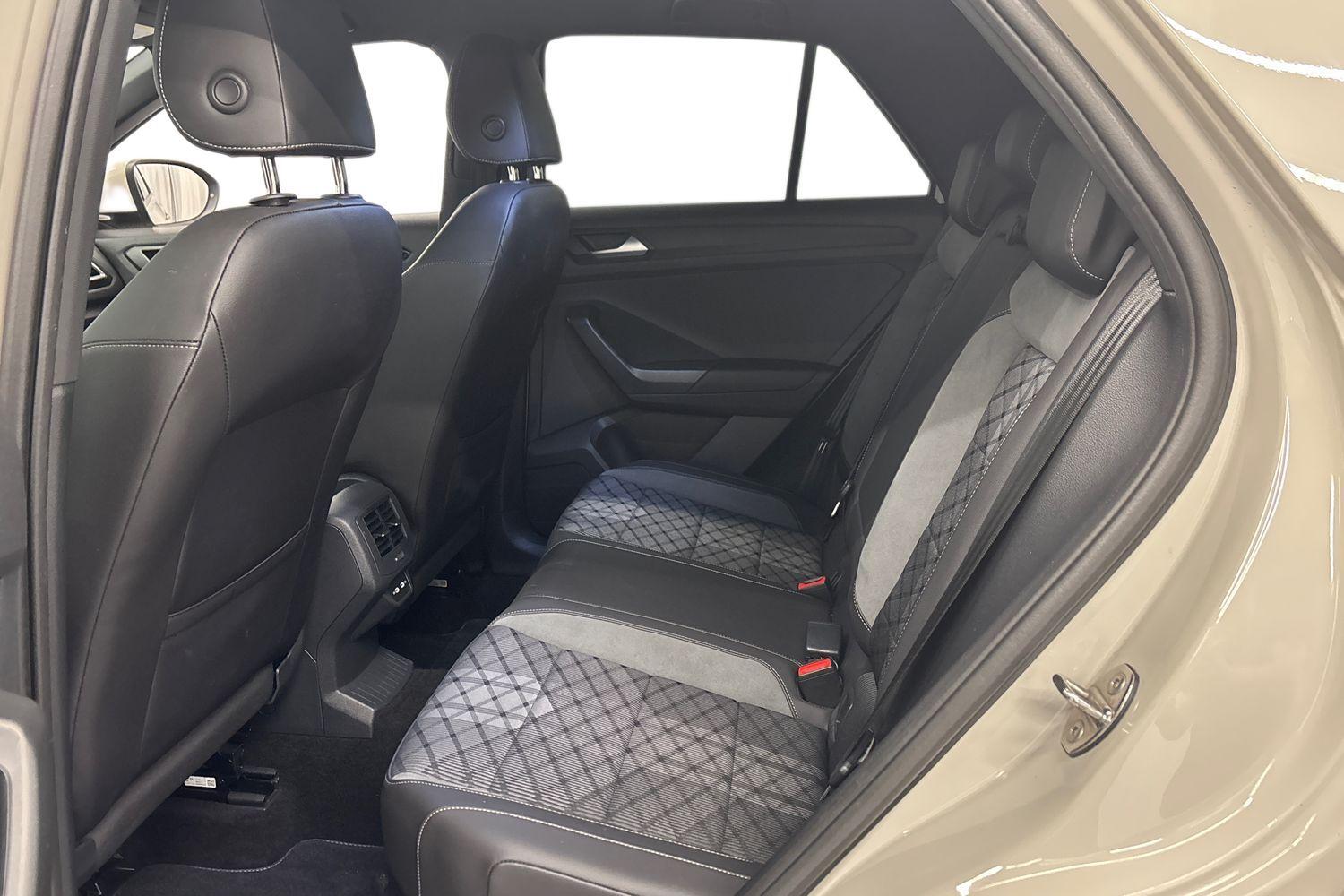 Volkswagen T-Roc vaihtoauto