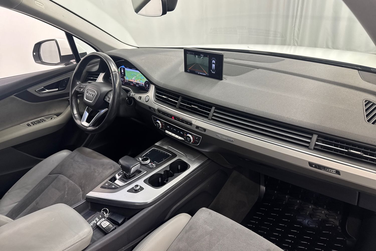 Audi Q7 vaihtoauto