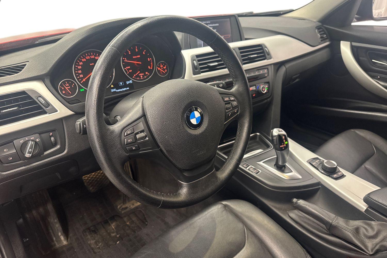 BMW 320 vaihtoauto