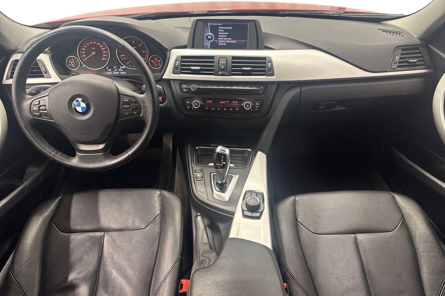 BMW 320 vaihtoauto