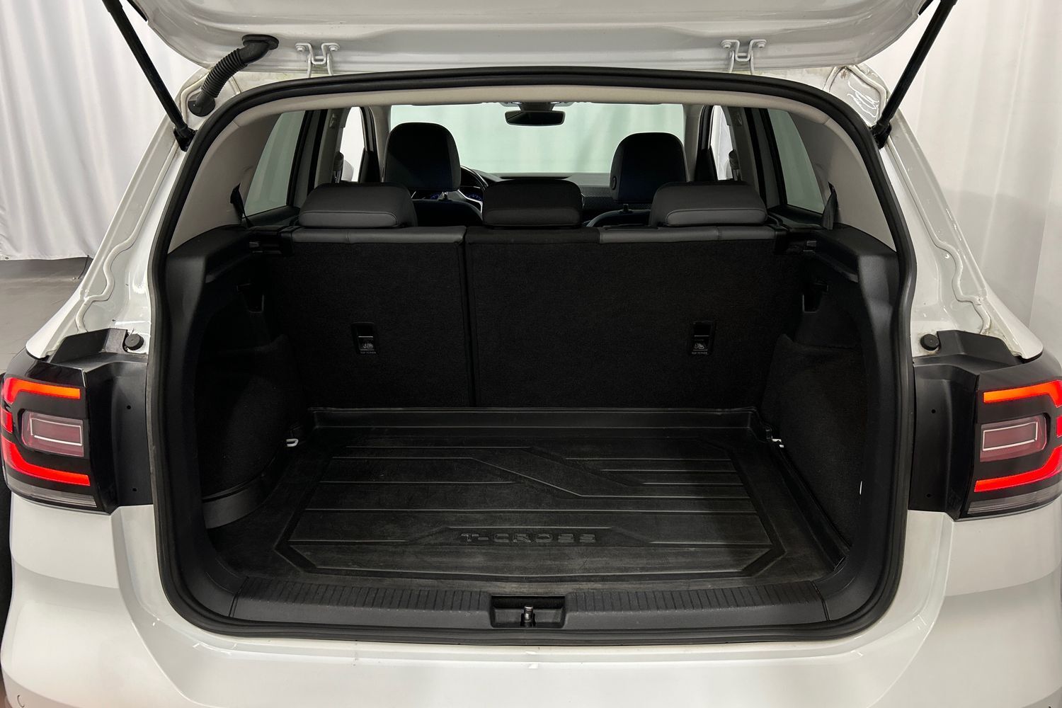 Volkswagen T-Cross vaihtoauto