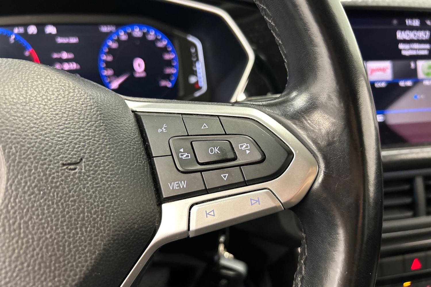 Volkswagen T-Cross vaihtoauto