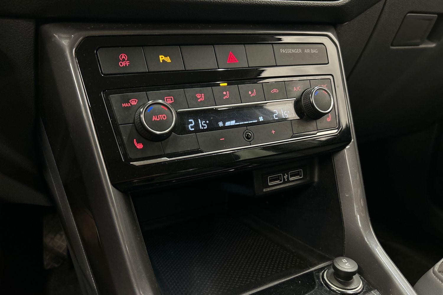Volkswagen T-Cross vaihtoauto
