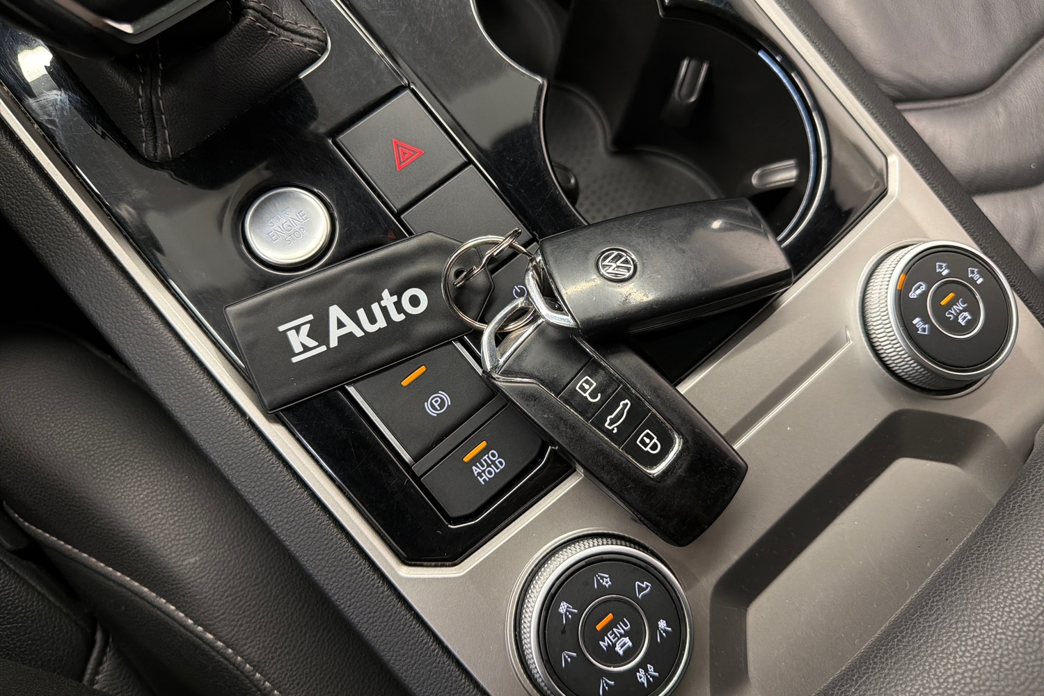 Volkswagen Touareg vaihtoauto