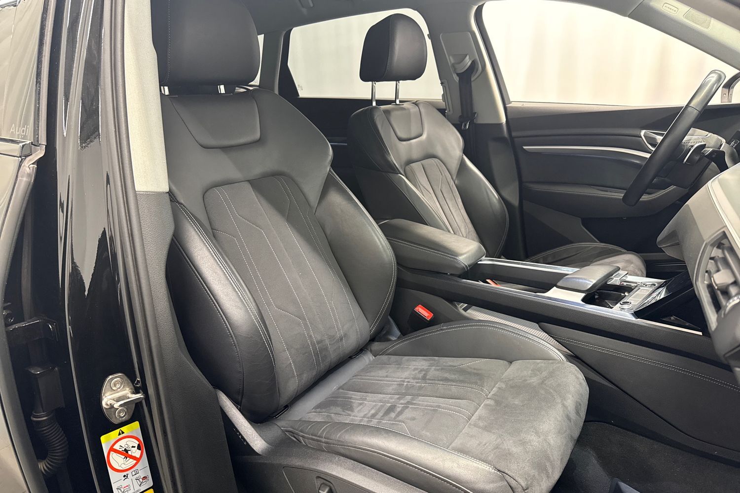 Audi Q8 e-tron vaihtoauto