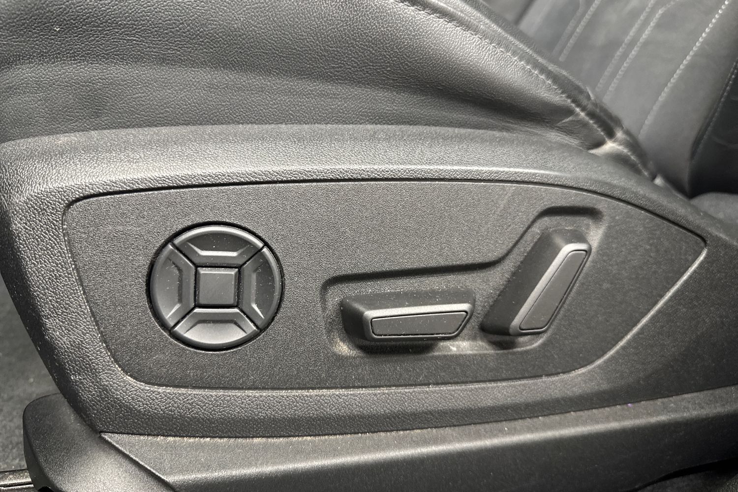 Audi Q8 e-tron vaihtoauto