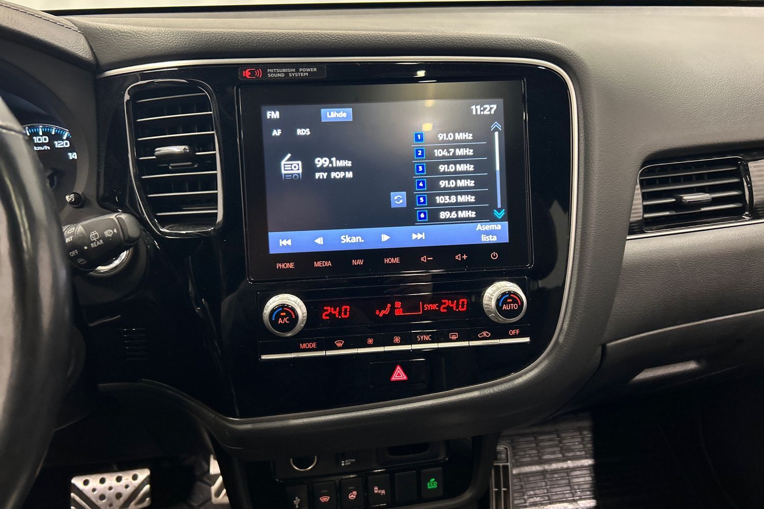 Mitsubishi Outlander PHEV vaihtoauto