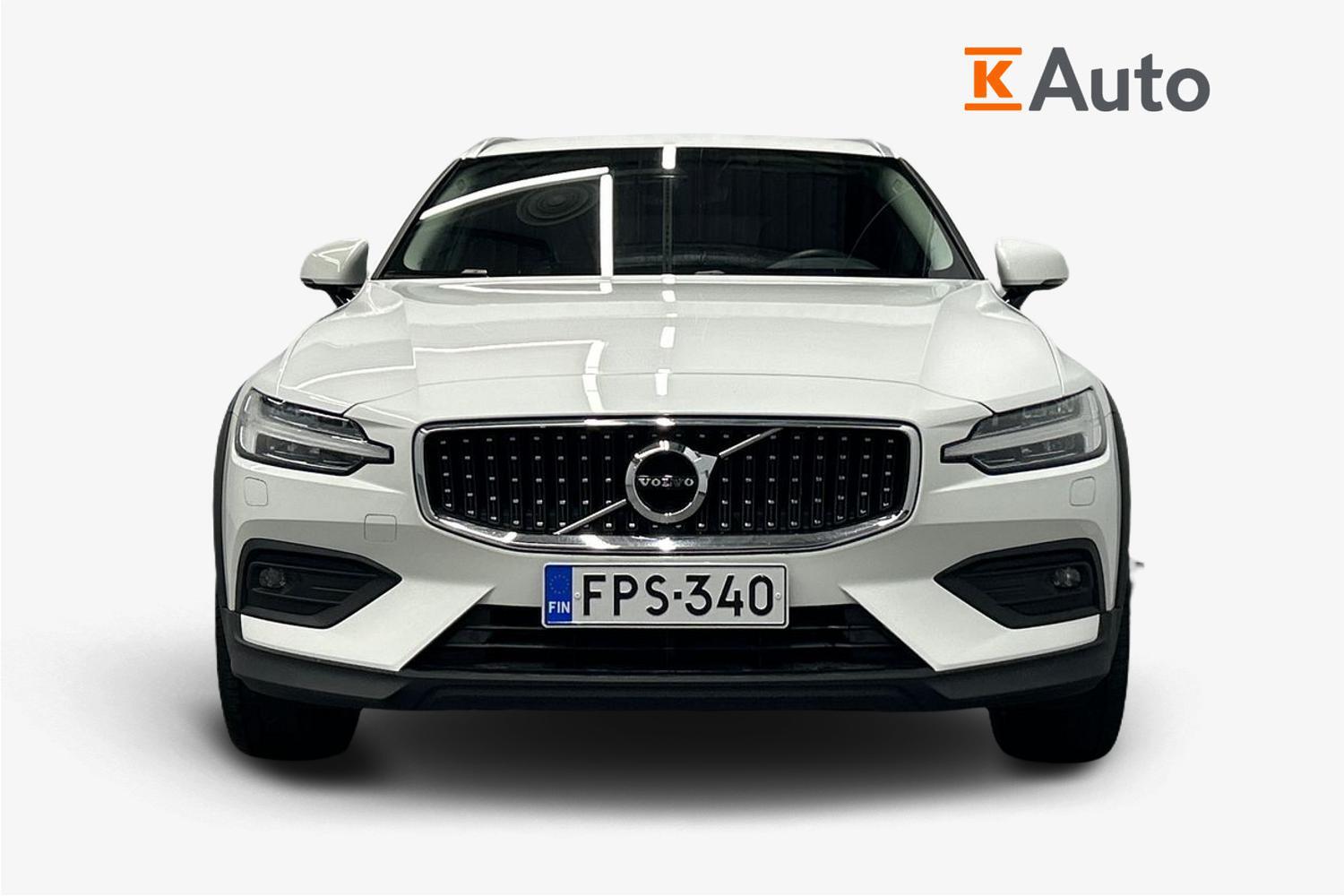 Volvo V60 Cross Country vaihtoauto