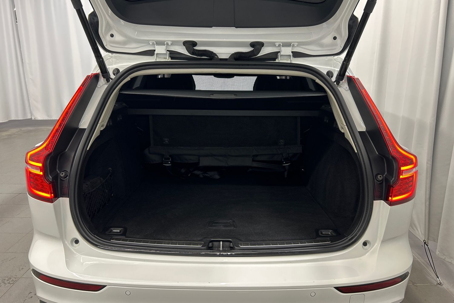 Volvo V60 Cross Country vaihtoauto
