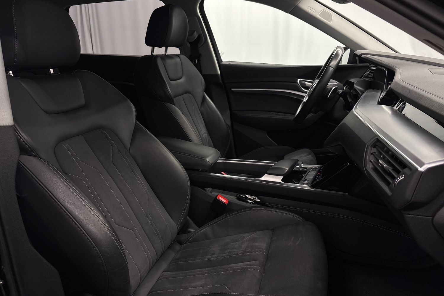 Audi Q8 e-tron vaihtoauto