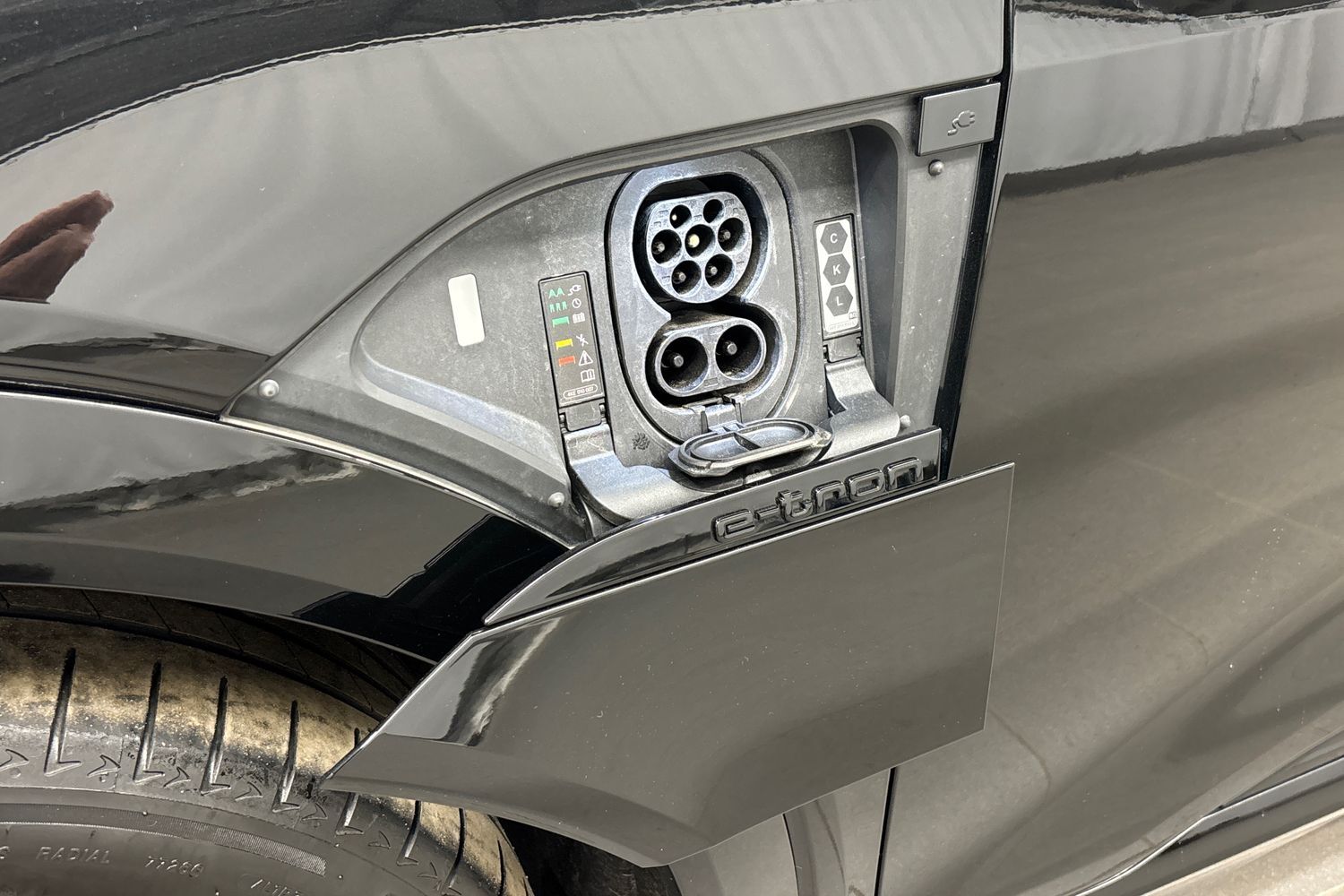 Audi Q8 e-tron vaihtoauto