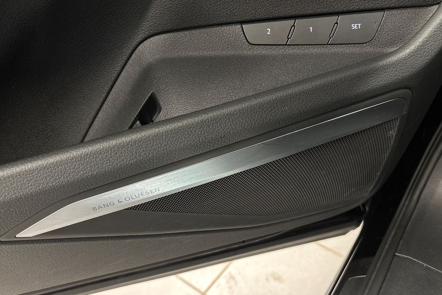 Audi Q8 e-tron vaihtoauto