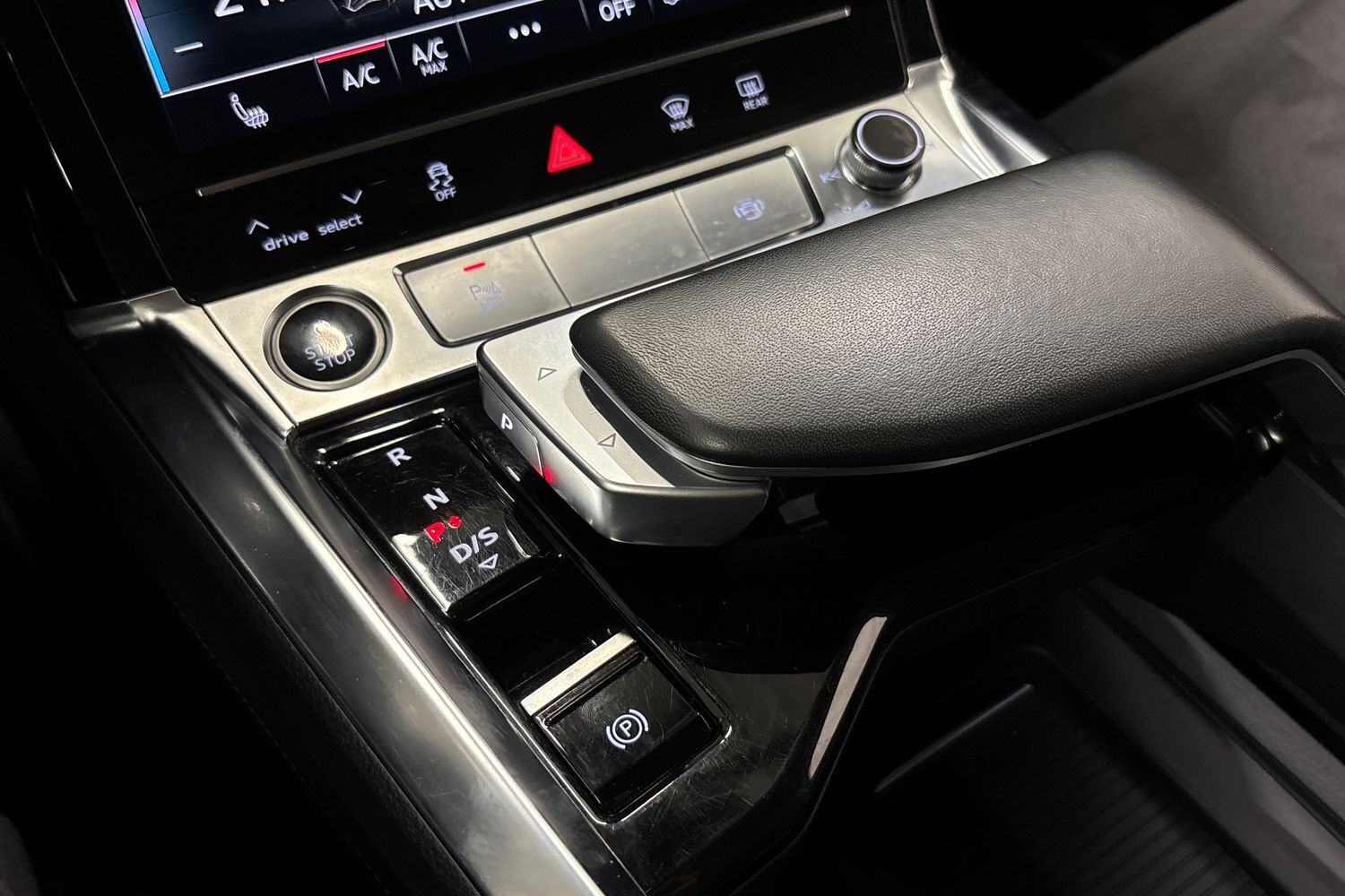 Audi Q8 e-tron vaihtoauto